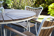 Ellen sæt, teak & hvid alu Ø130cm + 5 stole