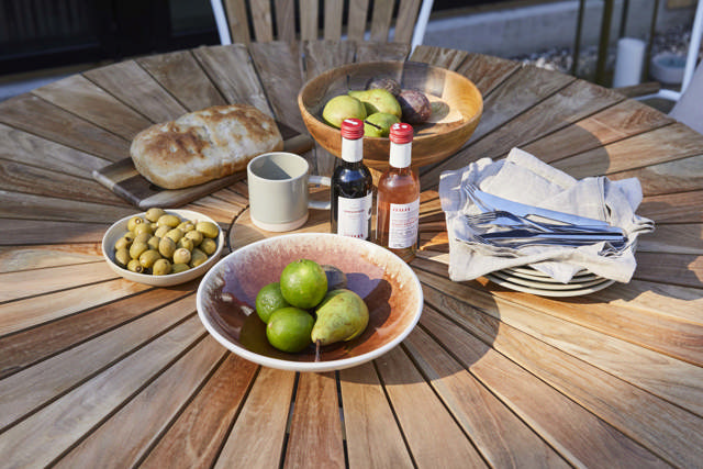 Ellen sæt, teak & hvid alu Ø130cm + 5 stole